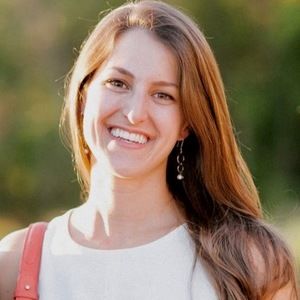 Meet your Posher, Elizabeth